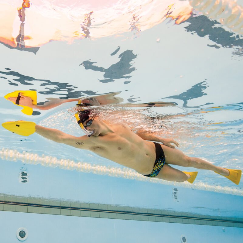 Tabla de Entrenamiento Alignment Kickboard Finis - Imagen 2