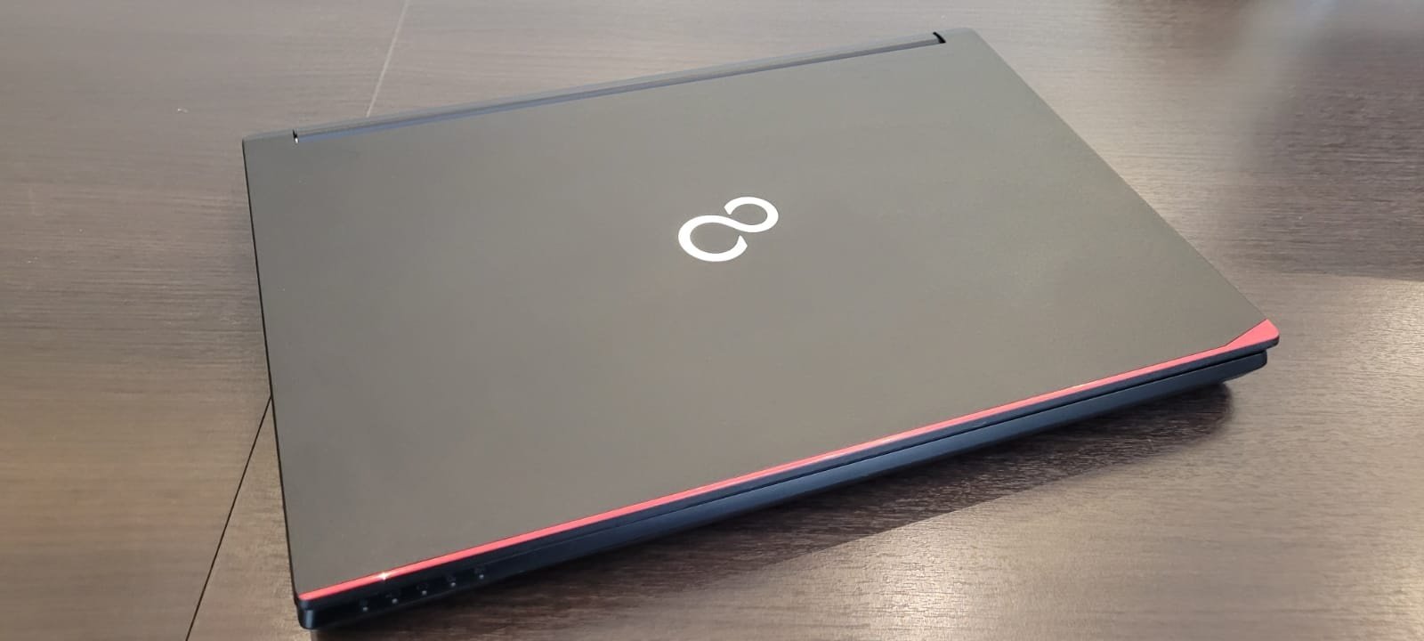 Notebook Fujitsu Lifebook A574 | Core i5 3.4Ghz 4ª Gen (8GB/320GB) 15.6" - Recertificado - Imagen 3