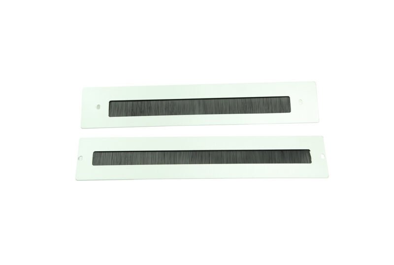 Panel Tipo Cepillo MYConnection! JD04A | 1U, 8" - Imagen 2