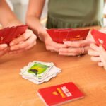 Juego De Mesa Exploding Kittens +7 - Imagen 2
