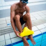 Boya Hidrodinámica Para Tobillos Finis Espuma Eva M - Imagen 4