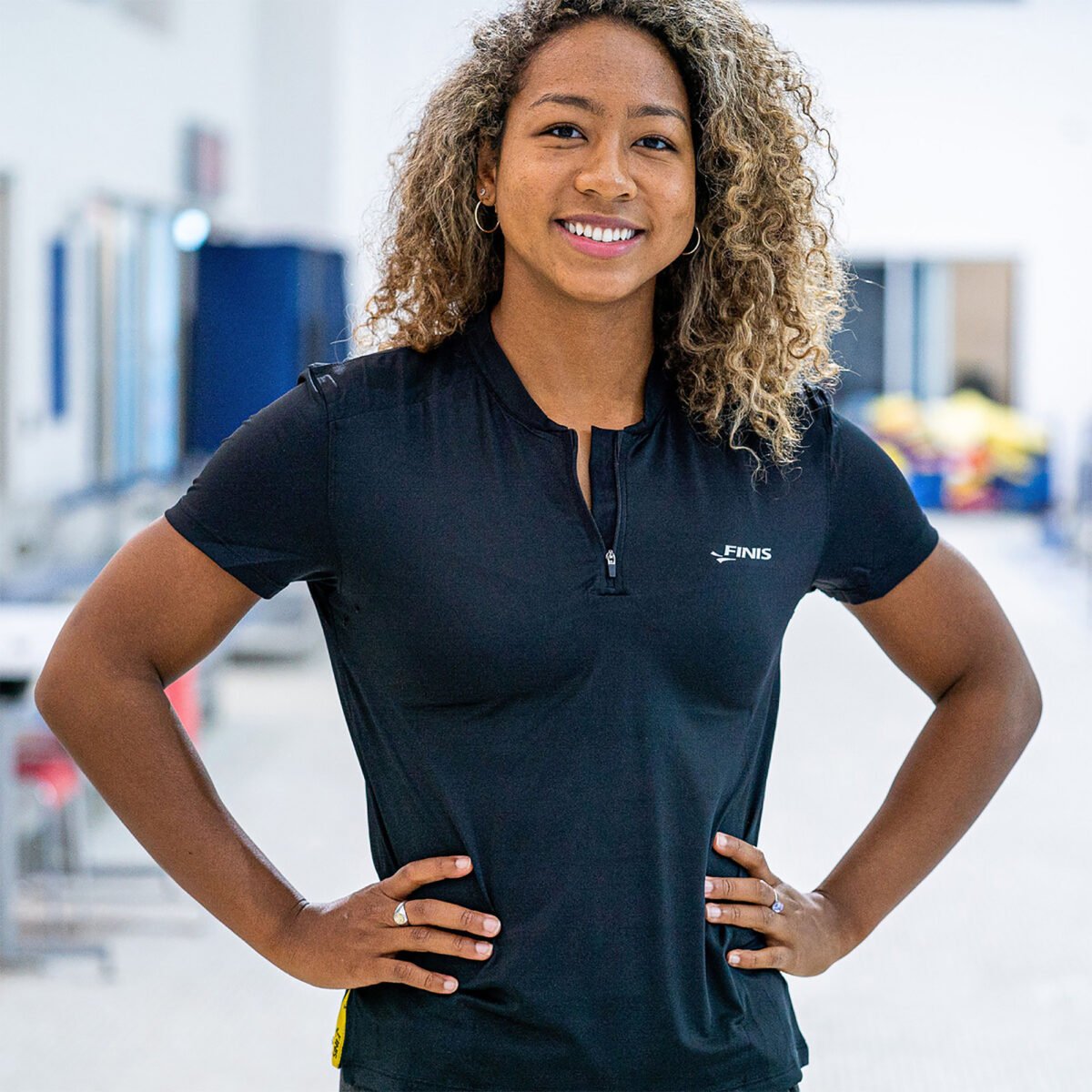 Remera Deportiva Mujer Finis Tech Polo Xxl - Imagen 3