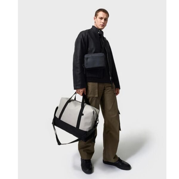 Bolso Dash Duffel (S) DA501R   25.9L  Gris  Gaston Luga