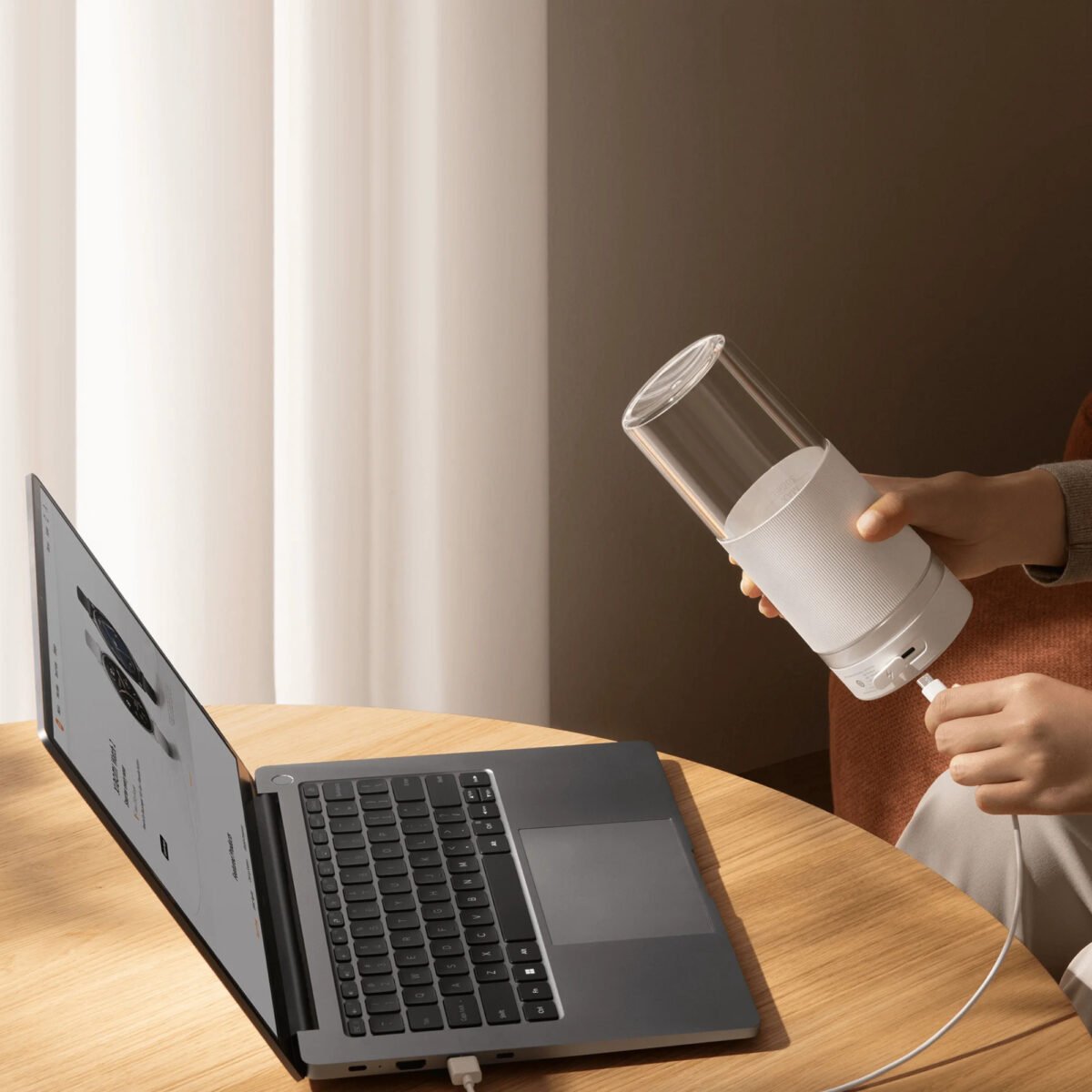 Licuadora Portátil Inalámbrica Xiaomi 300ml 45W - Imagen 2