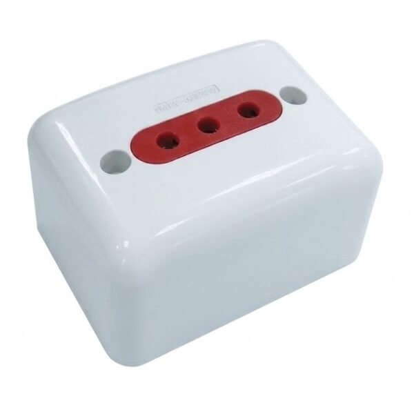 cdr-043cac697cd3a7e9ad85e5f0fe5b8673 Tomacorriente de pared Conatel 1X3L 10A 2P+T Exterior